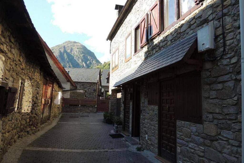 Tredos, Casa Adosada. Baqueira Apartment Екстериор снимка